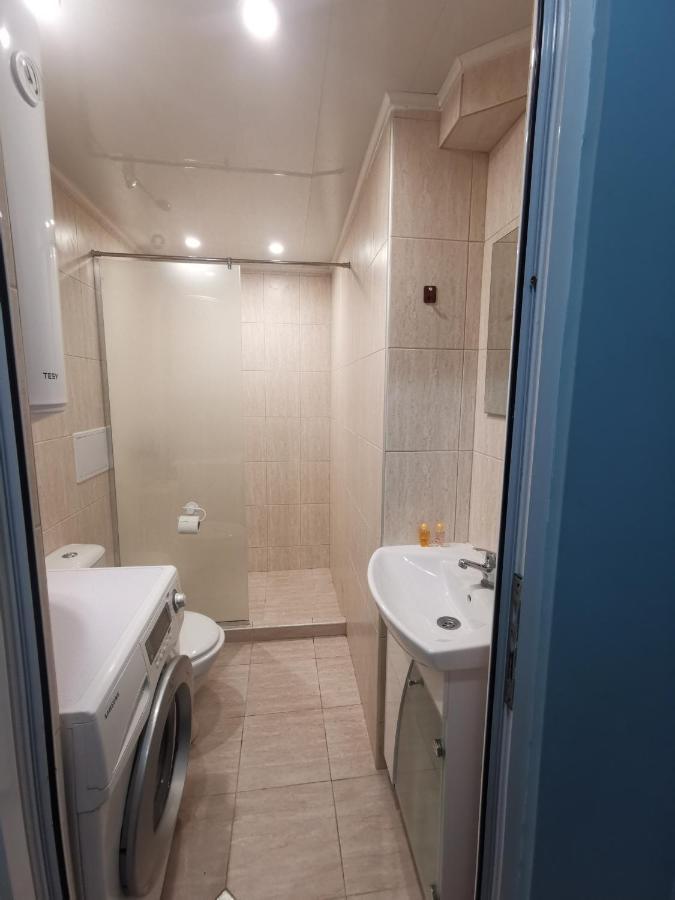 Двустаен Апартамент В Центъра На Гр. Бургас Extérieur photo